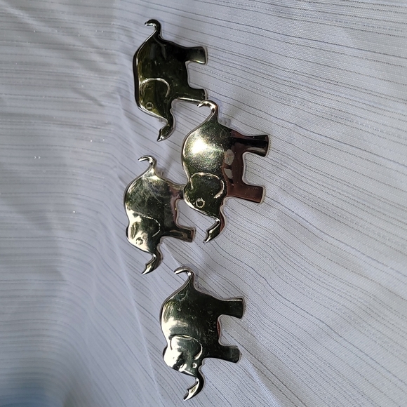 Elephant napkin rings .Set of four - Picture 5 of 10